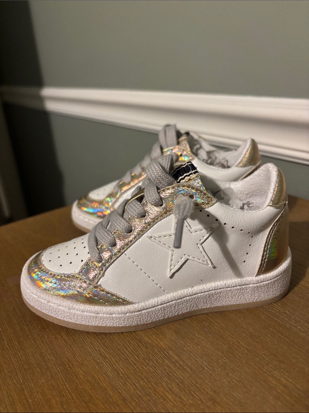 Toddler 8C ShuShop Gold and White Sneakers with Iridescent Trim